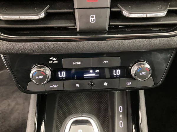 SKODA Kamiq (2025) — foto 14 van 36