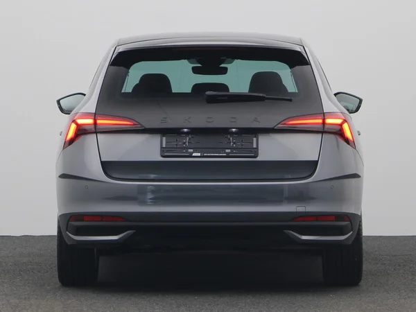 SKODA Scala (2024) — foto 5 van 23