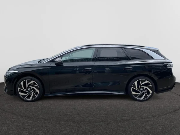 VOLKSWAGEN ID.7 Tourer (2025) — foto 13 van 22