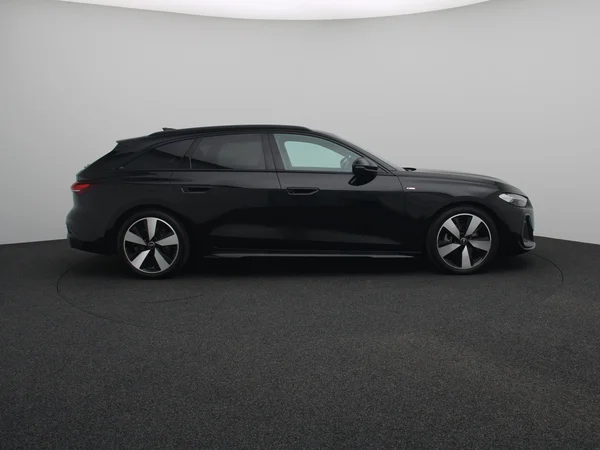 AUDI A5 Avant (2025) — foto 15 van 17