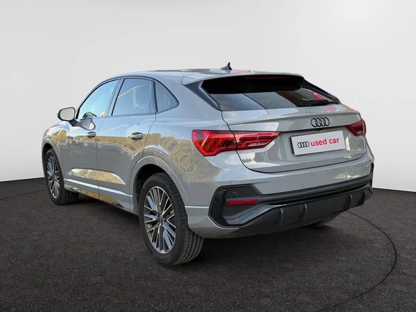 AUDI Q3 Sportback (2025) — foto 11 van 17