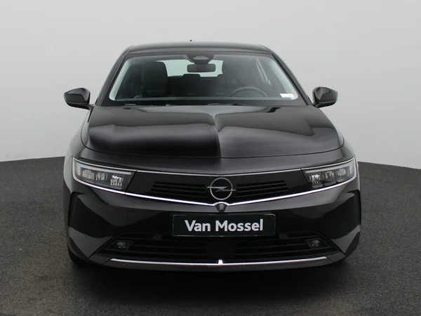 Opel Astra (2023) — foto 23 van 36