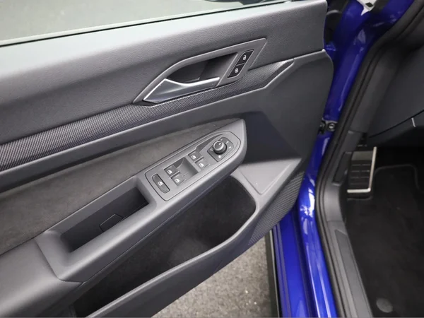 VOLKSWAGEN Golf VIII (2026) — foto 6 van 24