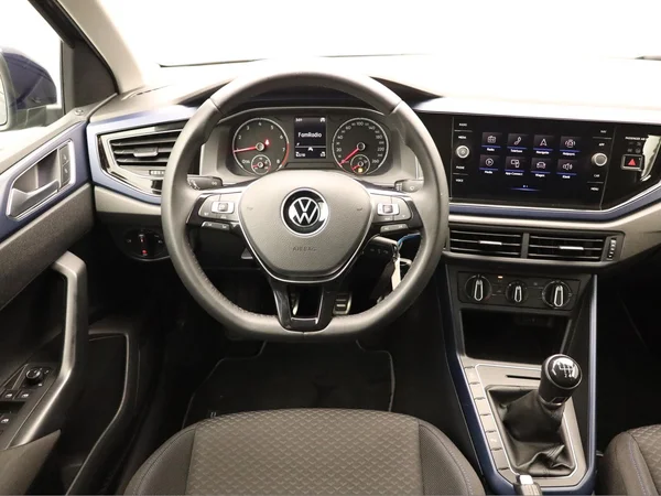 VOLKSWAGEN Polo (2021) — foto 4 van 20