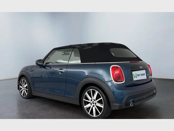 MINI Mini Cabriolet (2021) — foto 23 van 26
