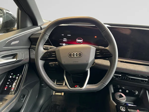 AUDI Q6 e-tron (2025) — foto 21 van 22
