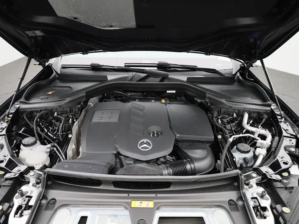 Mercedes-Benz GLC (2025) — foto 43 van 51