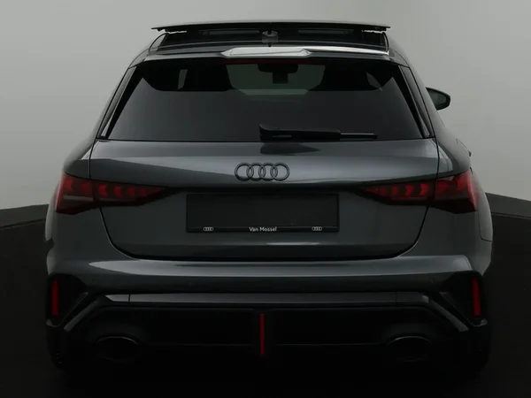Audi RS3 (2025) — foto 6 van 31