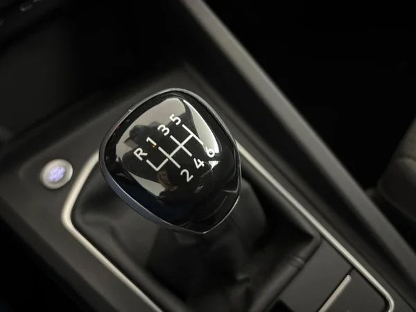 VOLKSWAGEN Golf VIII SW (2024) — foto 7 van 24