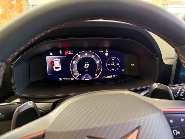 CUPRA Leon ST e-Hybrid (PHEV) (2026) — foto 24 van 24