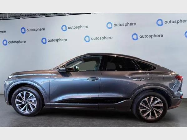 AUDI Q6 Sportback e-tron (2026) — foto 19 van 25
