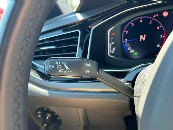 VOLKSWAGEN Taigo (2022) — foto 6 van 31