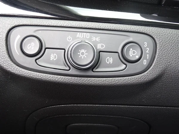 Opel Mokka X (2018) — foto 11 van 24