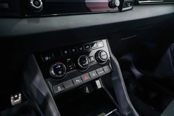 Skoda Karoq (2022) — foto 18 van 49