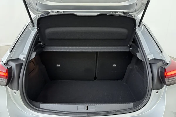 Opel Corsa (2025) — foto 14 van 18