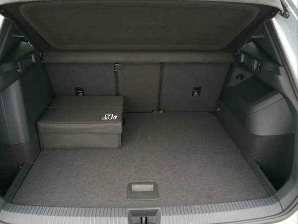 VOLKSWAGEN Tiguan eHybrid (PHEV) (2025) — foto 10 van 41