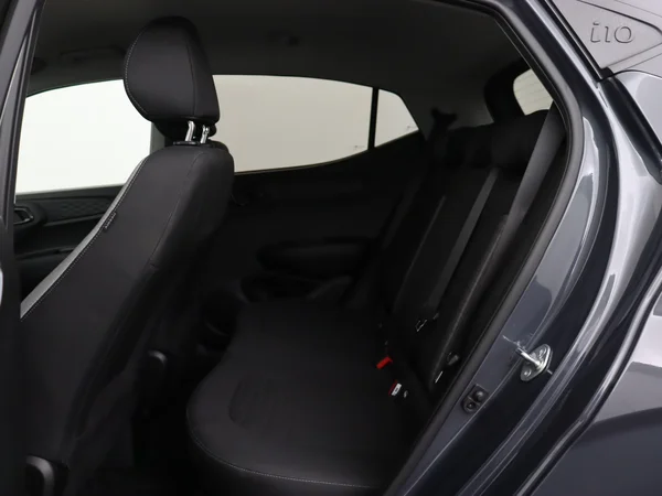 HYUNDAI i10 (2025) — foto 5 van 25