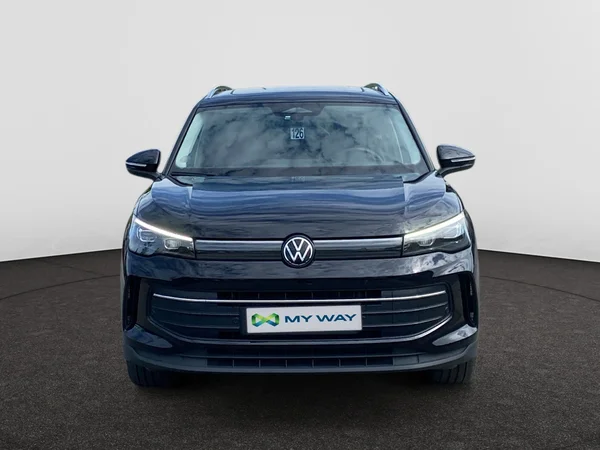 VOLKSWAGEN Tiguan (2024) — foto 20 van 21