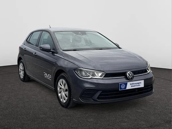 VOLKSWAGEN Polo (2025) — foto 2 van 15