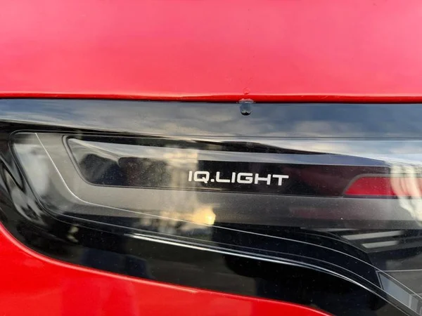 VOLKSWAGEN Tiguan (2024) — foto 6 van 27