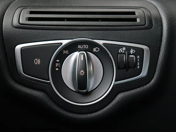 MERCEDES V 250 (2022) — foto 17 van 26