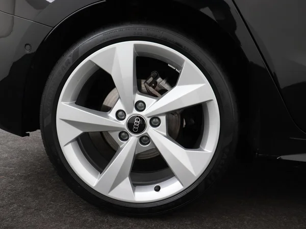 AUDI A3 Sportback (2025) — foto 12 van 18