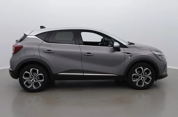 Renault Captur (2023) — foto 15 van 18