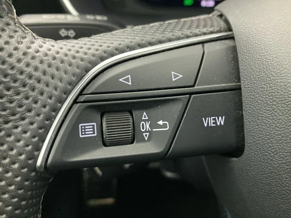 AUDI Q3 (2022) — foto 14 van 36