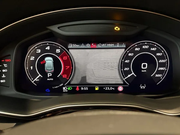 AUDI RS Q8 SUV (2025) — foto 21 van 21