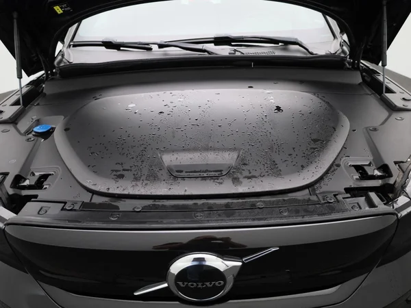 Volvo XC40 (2023) — foto 25 van 41