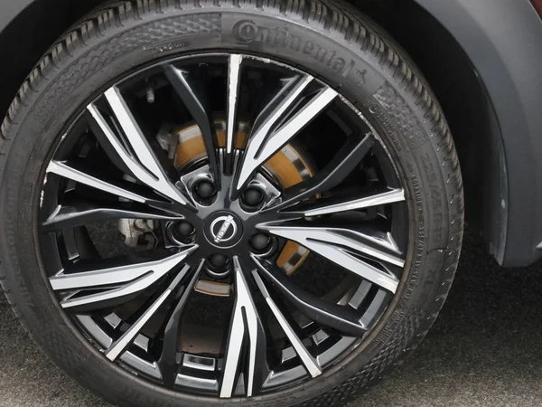 Nissan Juke (2023) — foto 6 van 42