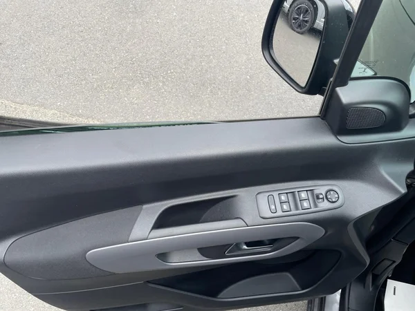TOYOTA Proace City Verso Lwb Dsl (2023) — foto 7 van 20