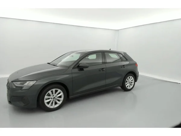 AUDI A3 Sportback (2022) — foto 25 van 36