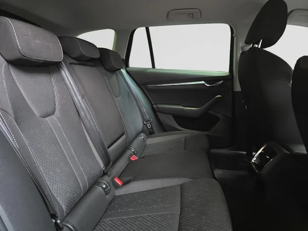 SKODA Octavia SW (2020) — foto 2 van 13