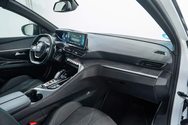 Peugeot 3008 PHEV (2023) — foto 25 van 54