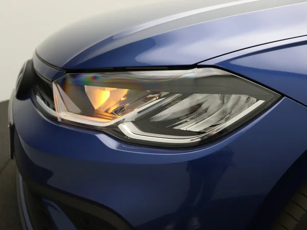 VOLKSWAGEN Polo (2023) — foto 11 van 23