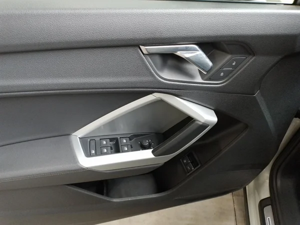AUDI Q3 Sportback PHEV (2022) — foto 8 van 23