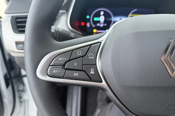Renault Arkana E-TECH (HEV) (2026) — foto 6 van 17