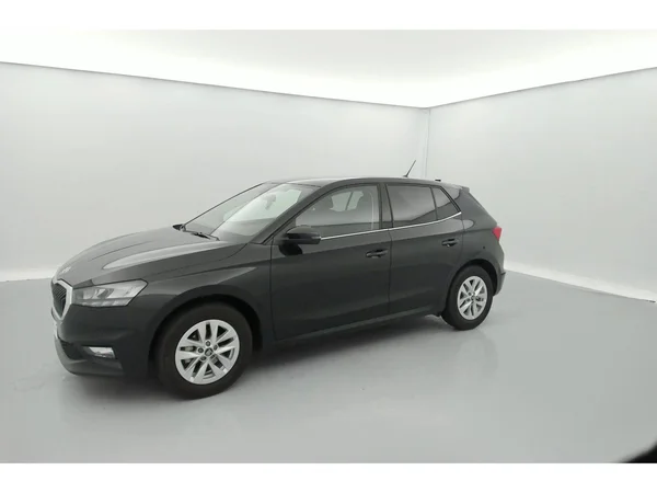 SKODA Fabia (2025) — foto 2 van 36