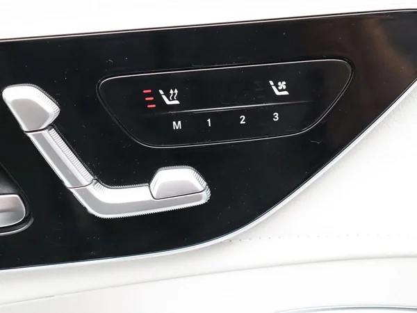 Mercedes-Benz EQE (2024) — foto 35 van 35