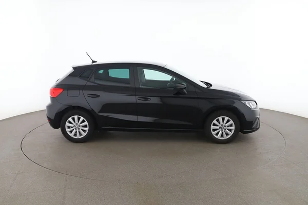 Seat Ibiza (2021) — foto 13 van 16