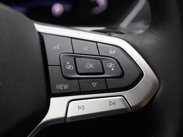 Volkswagen Tiguan (2024) — foto 26 van 43
