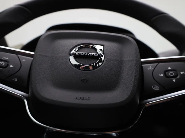Volvo XC40 (2023) — foto 20 van 42