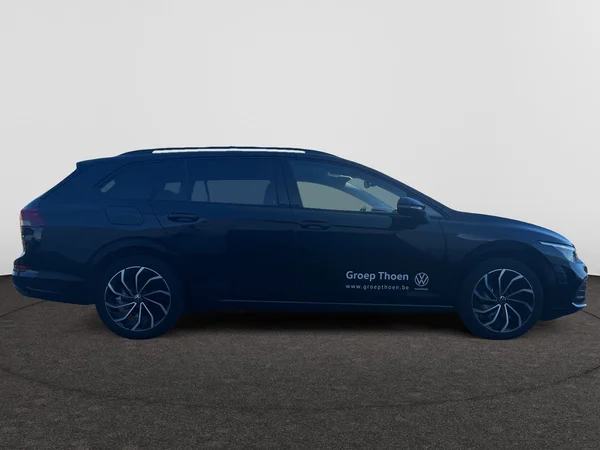 VOLKSWAGEN Golf VIII SW (2024) — foto 10 van 24