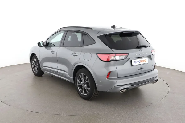 Ford Kuga (2021) — foto 10 van 16