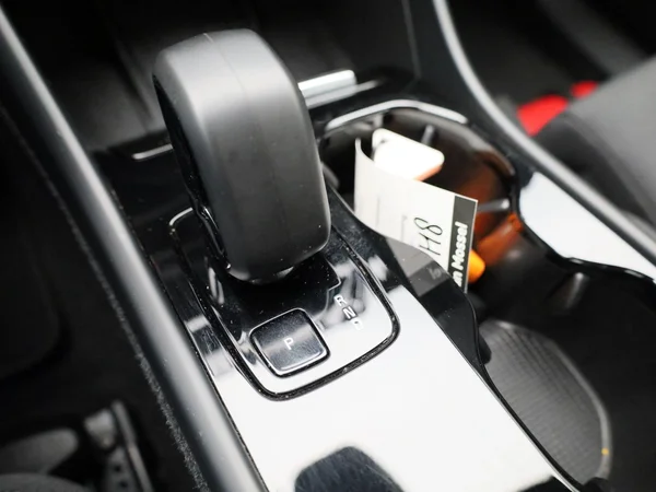 Volvo XC40 (2023) — foto 22 van 46