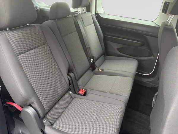 VOLKSWAGEN Caddy Maxi Dsl (2025) — foto 10 van 24