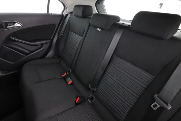 Mercedes-Benz A-Klasse (2015) — foto 5 van 16