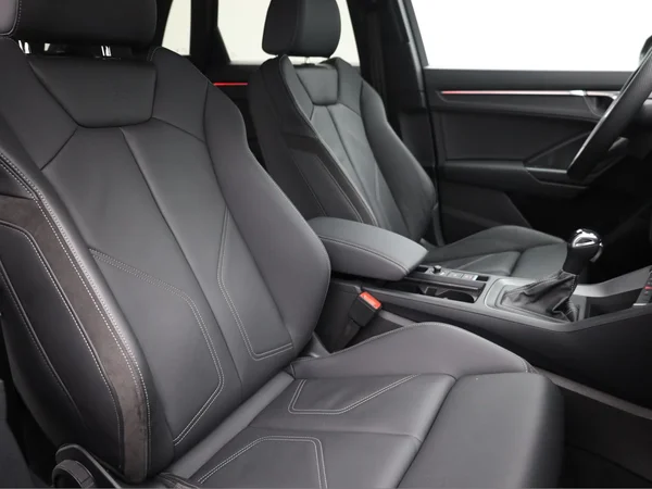 AUDI Q3 (2023) — foto 18 van 23