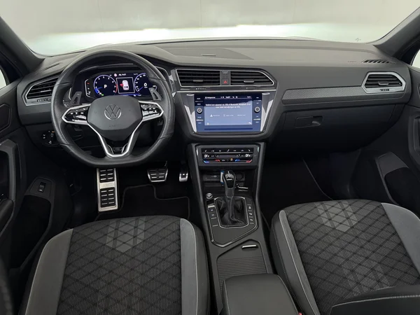 VOLKSWAGEN Tiguan (2023) — foto 33 van 33